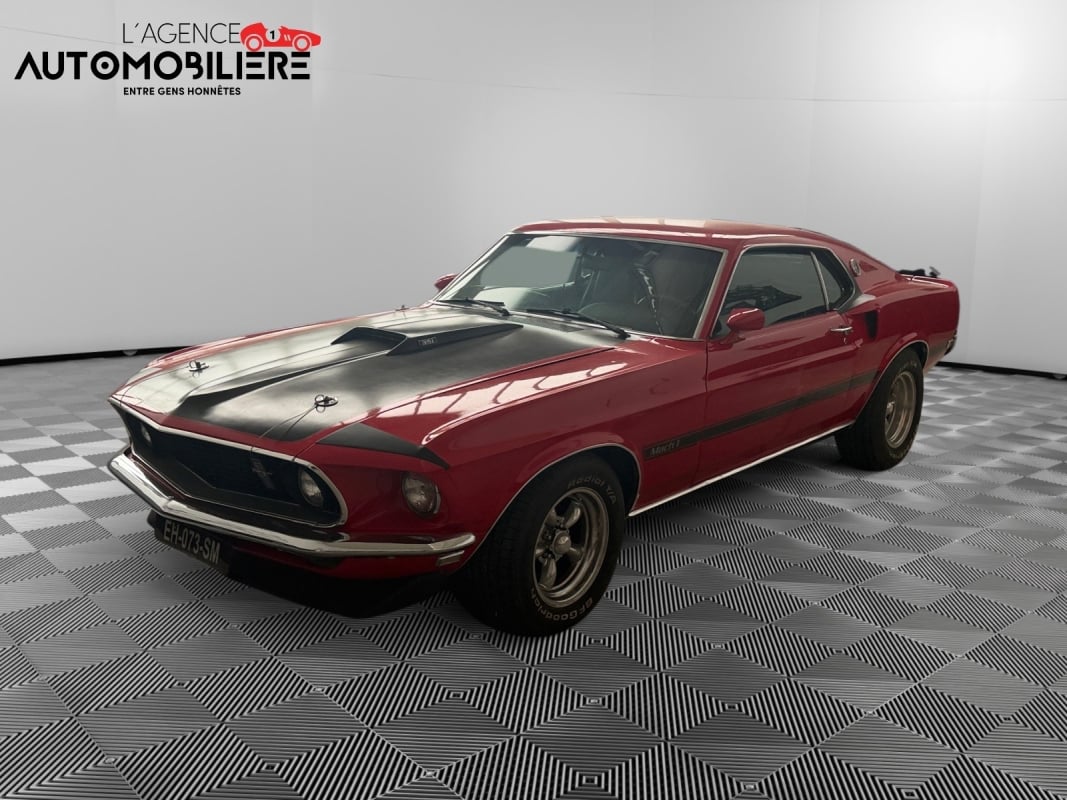 Ford Mustang Fastback MACH 1 V8 — 1