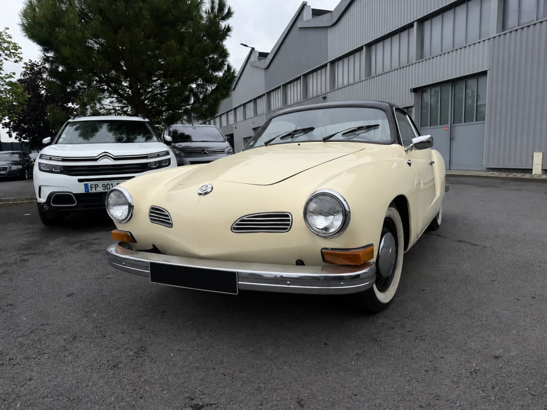Volkswagen Karmann Ghia TYPE 14 — 1