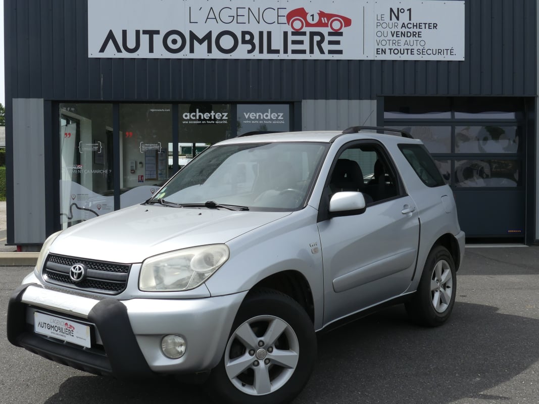 Toyota RAV4 VVTI 150 CV — 1