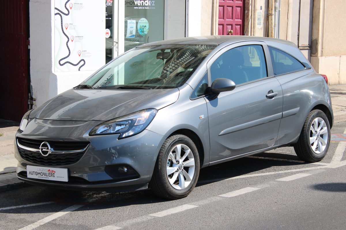 Opel Corsa GRAPHITE 3P 1.4 90Ch ( Radar Av-Arr, Clim, Roue de secours... ) — 1