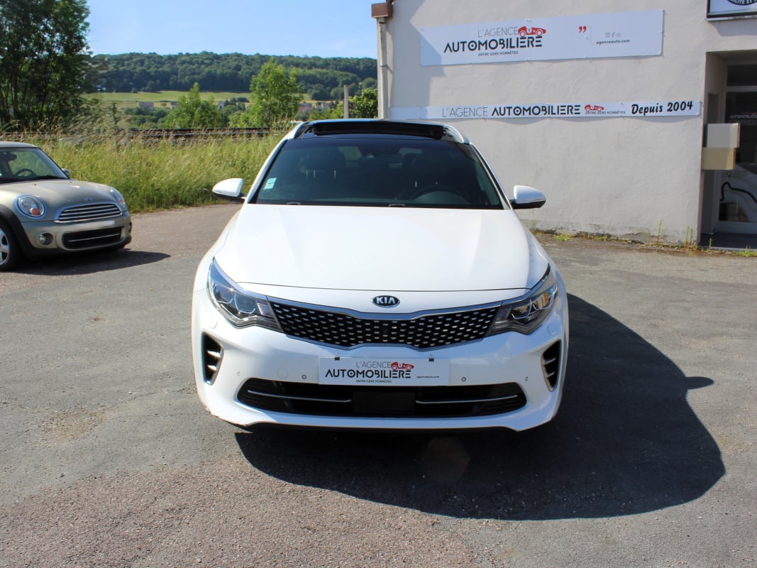Kia Optima SW 1.7 CRDi 141 CH GT Line ISG DCT7 — 2