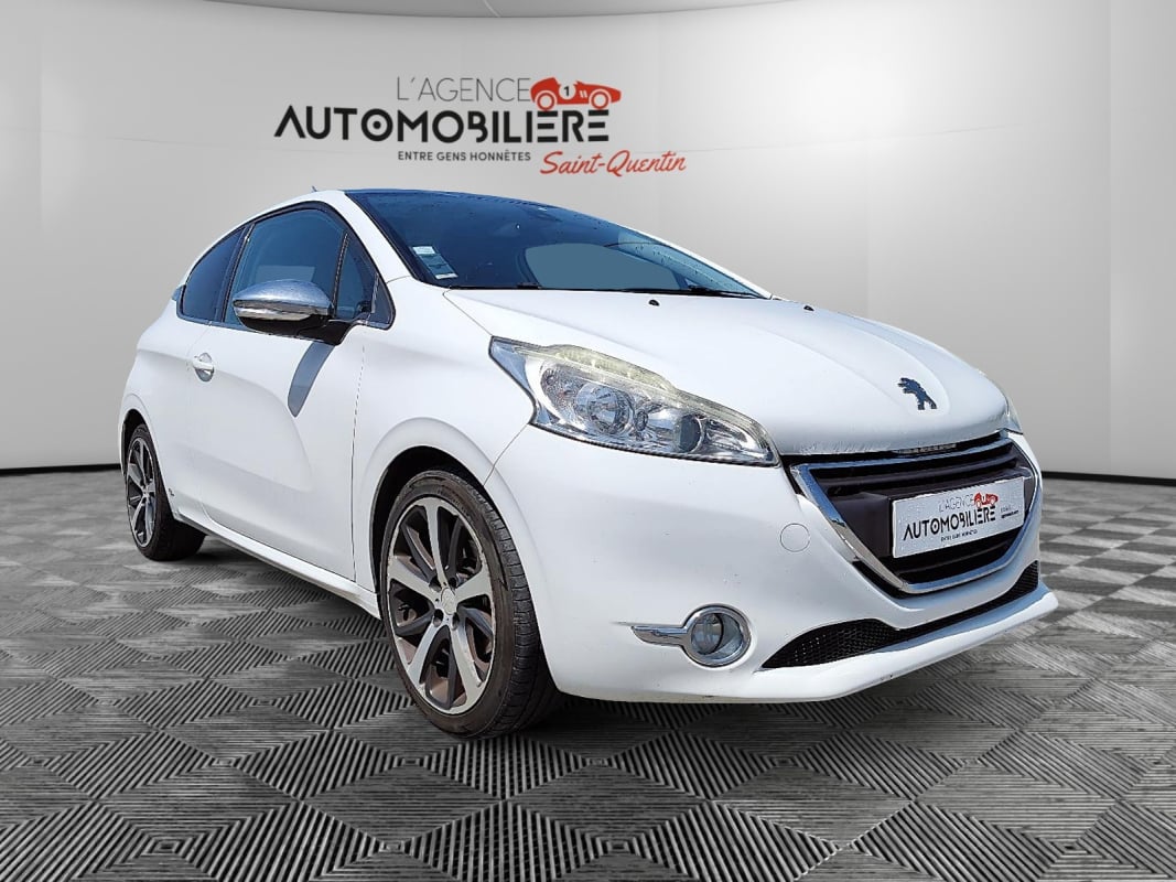 Peugeot 208 1.6 e-HDi 115ch Féline GP-motor - Garantie 12 mois — 1