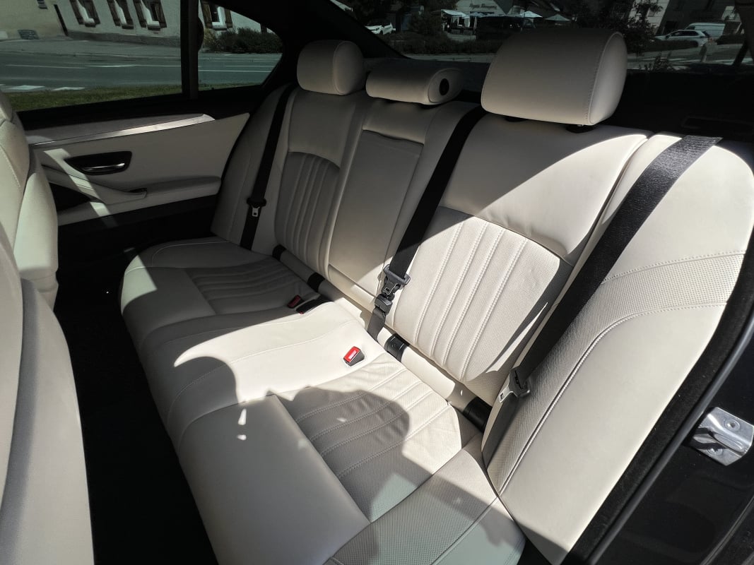 BMW M5 4.4 V8 560ch LCI DKG7 F10 — 40