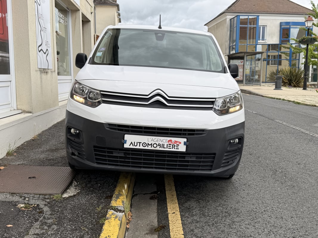 Citroen Berlingo Citroën Berlingo Fourgon 1.2 PureTech 110+TVA RECUPERABLE — 2