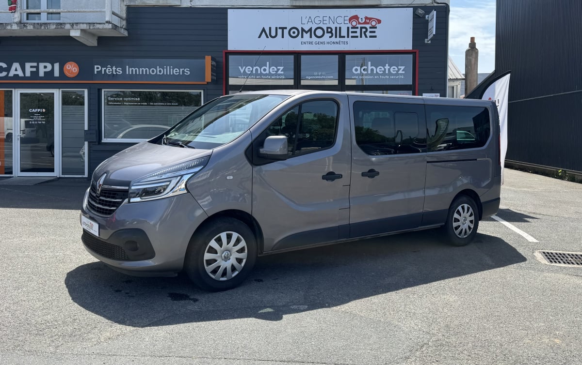 Renault Renault Trafic 3 2.0 DCI 145ch L2 BVM6 ENERGY INTENS ( 9 places ) — 1