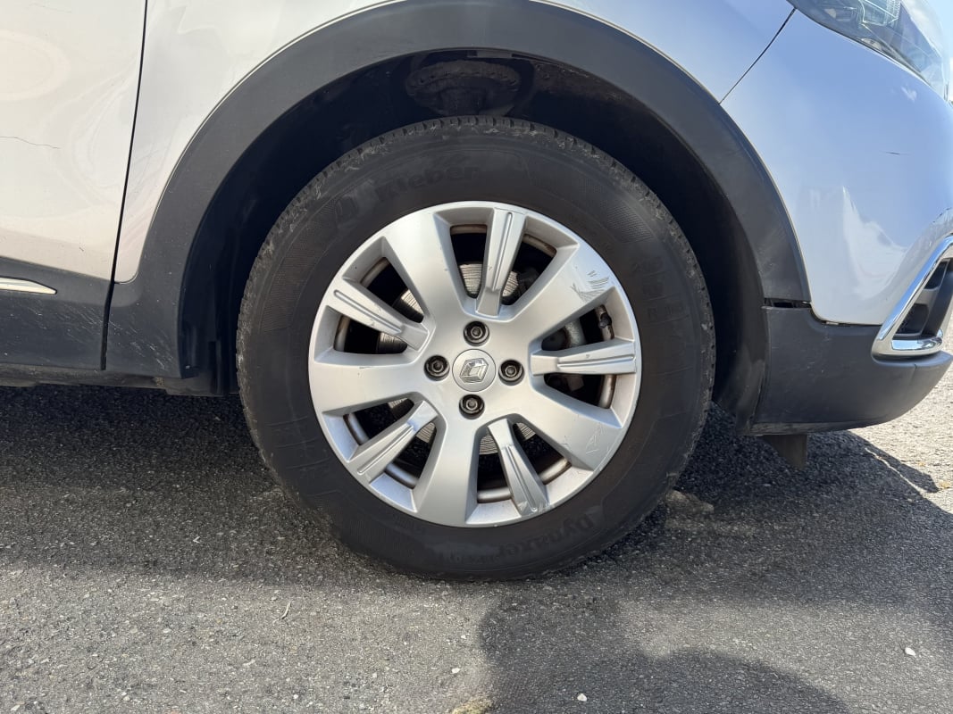 Renault Captur dCi 90 Energy Business — 32