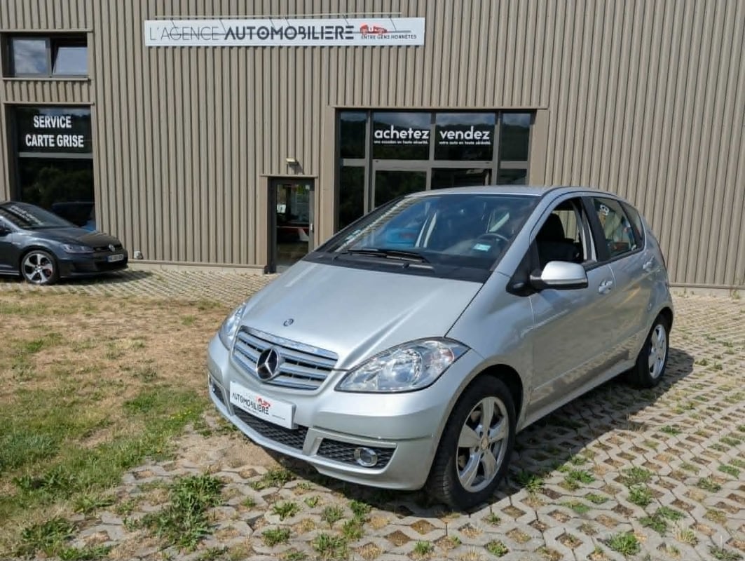 Mercedes-Benz Classe A A 180 Avangarde 116Cv — 1