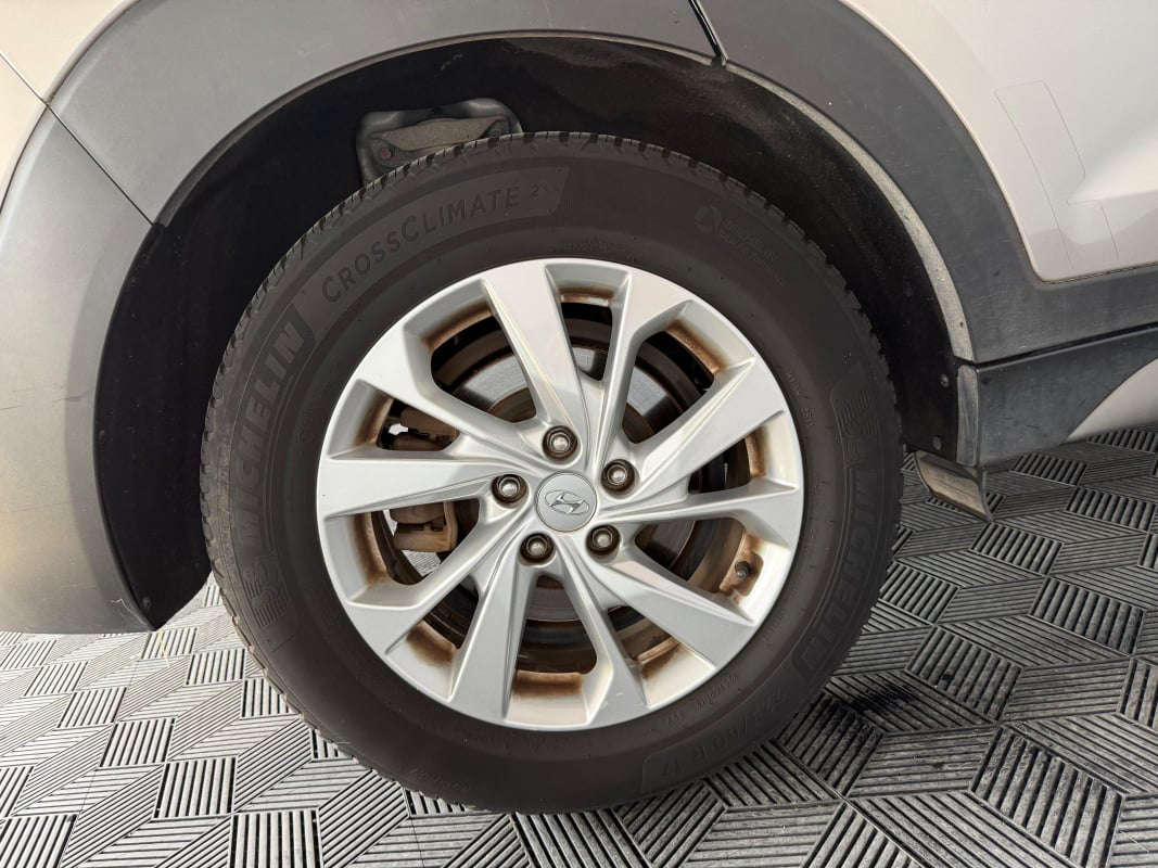 Hyundai Tucson 1.6 CRDI 136Ch - TOIT OUVRANT - GARANTIE 6 MOIS — 26