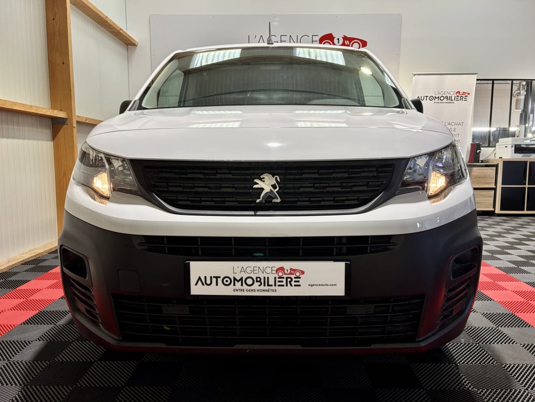 Peugeot Partner III (2) FOURGON M 650 KG BLUEHDI 100 S&S BVM6 (TVA) — 2