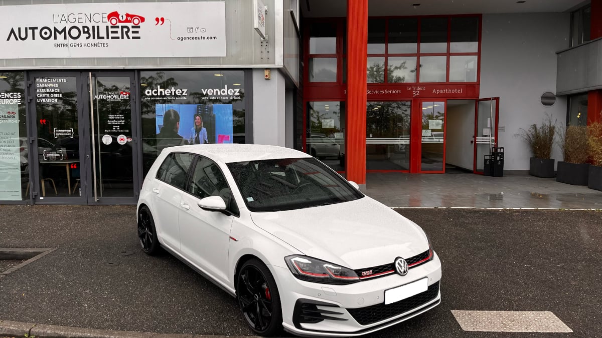 Volkswagen Golf Golf 7 GTI II Performance 2.0 TFSI DSG7 245CV BVA — 1