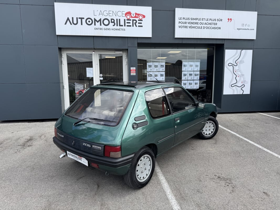 Peugeot 205 1.4l TU Roland Garros — 2