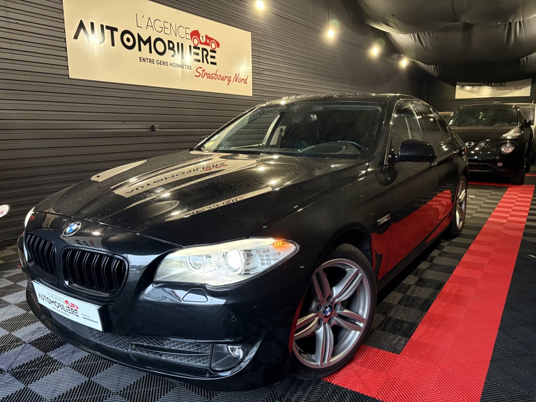 BMW Série 5 2.0 520D 184 Luxe Boîte Automatique - Toit ouvrant - Sièges chauffants - Bluetooth — 1