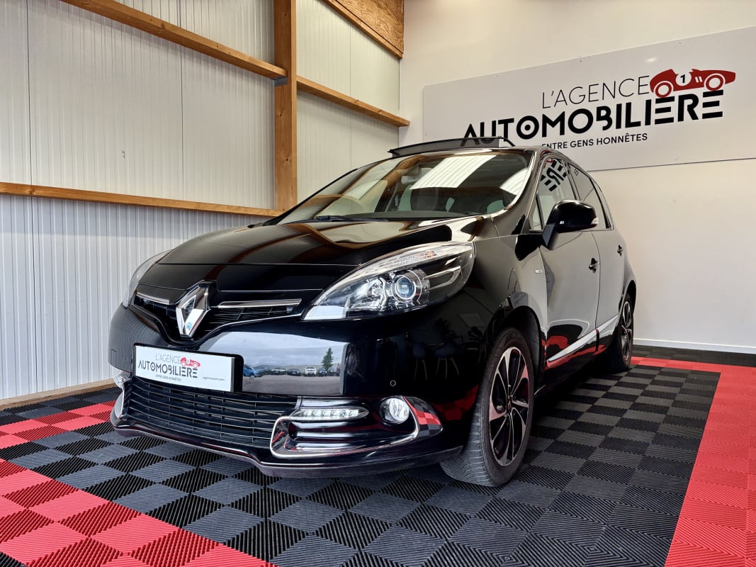 Renault Scenic III (3) 1.2 TCE 130 ENERGY BOSE EDITION — 1