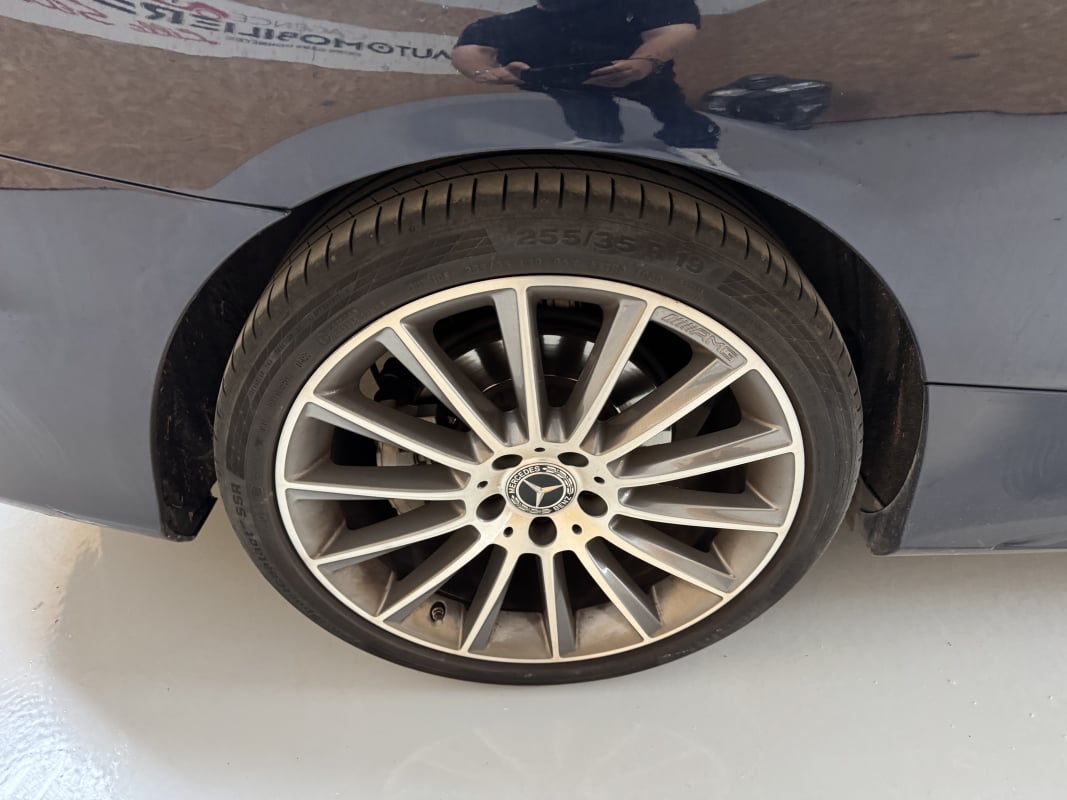 Mercedes-Benz Classe C cabriolet 2.2 220 d 170 Sportline 9g-tronic bva AMG — 40