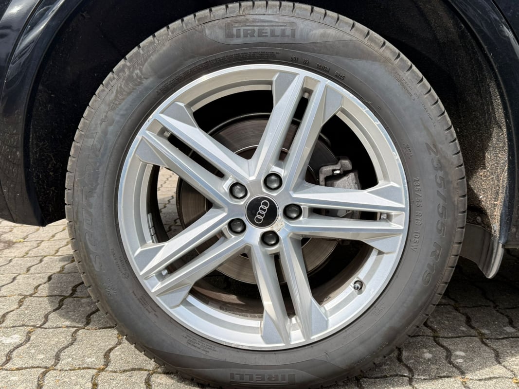 Audi Q5 Audi Q5 Sportback 50 TFSI e 299ch S-Line quattro S tronic 7 — 22
