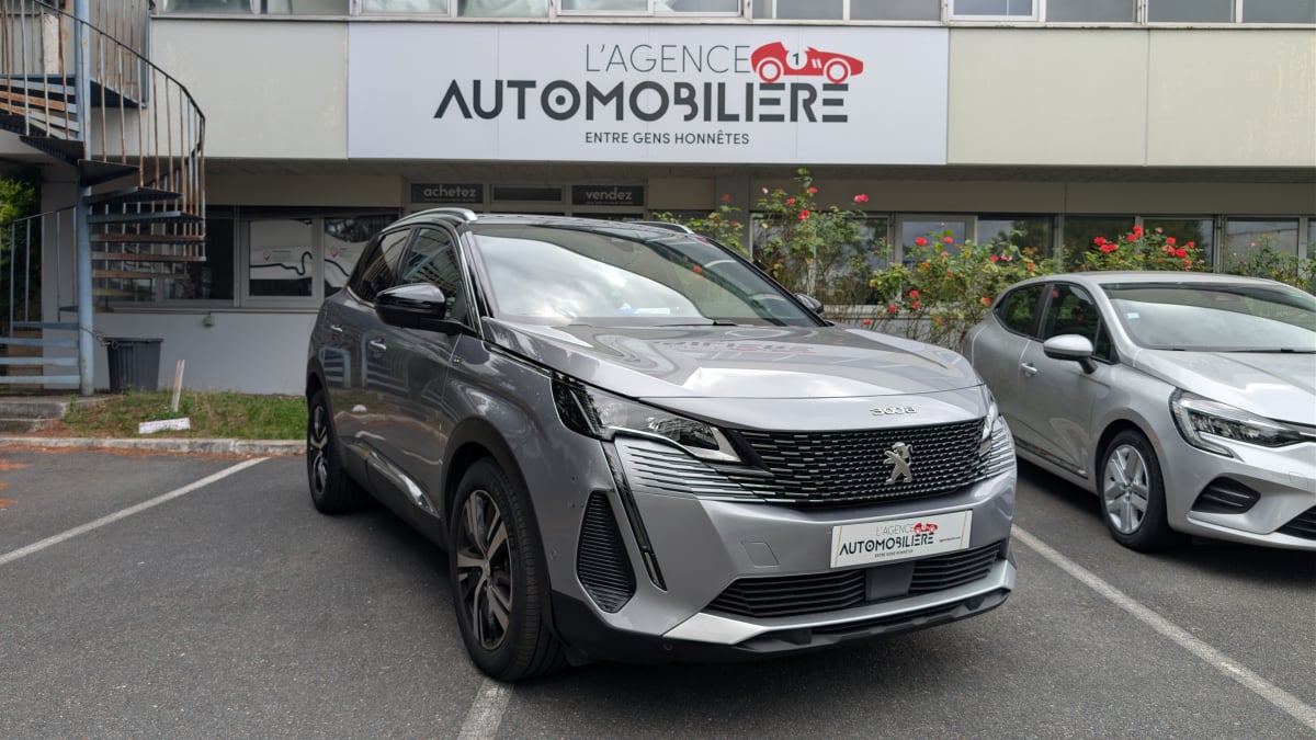 Peugeot 3008 II 1.2 GT essence 130CV