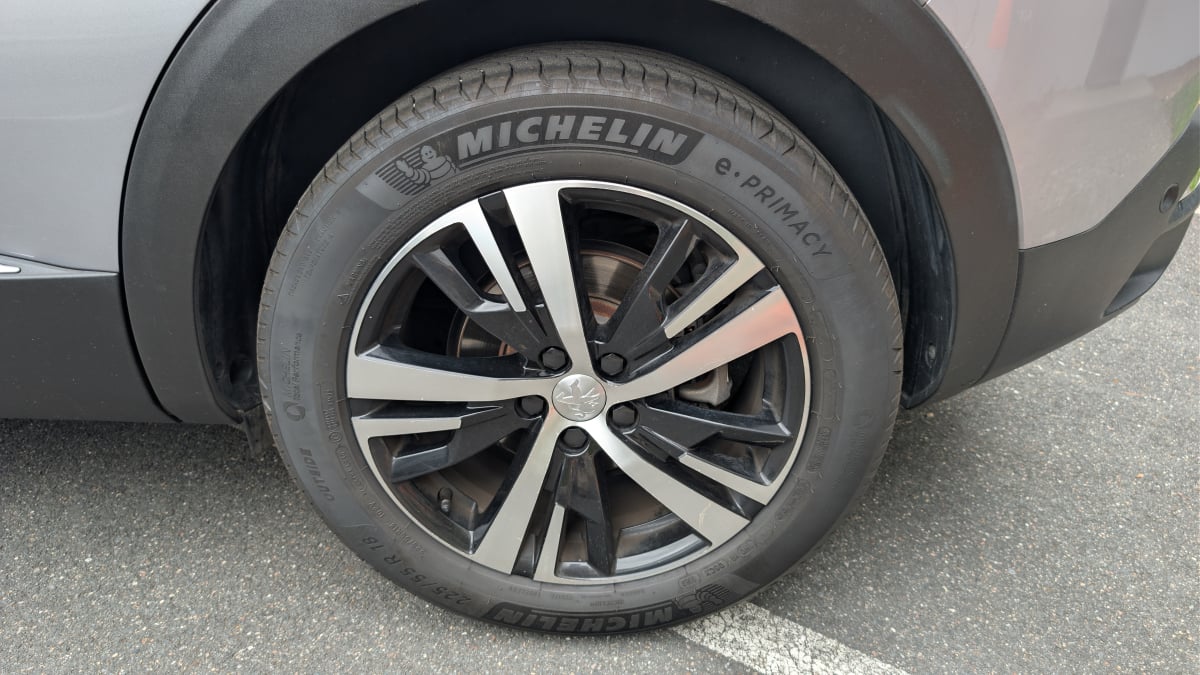 Peugeot 3008 II 1.2 GT essence 130CV — 30