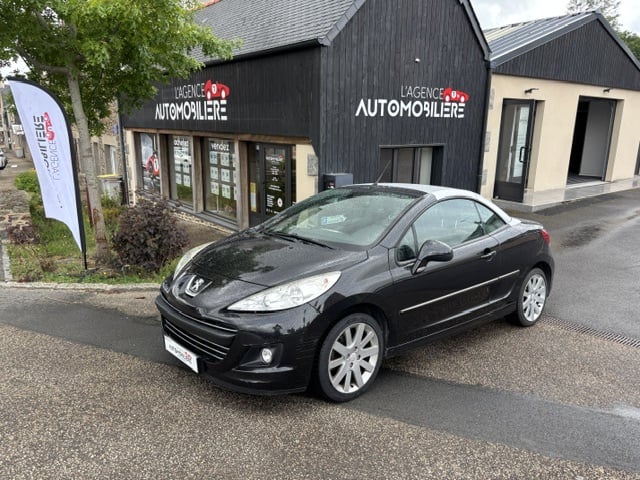 Peugeot 207 CC 1.6 THP 156 CH FELINE — 1