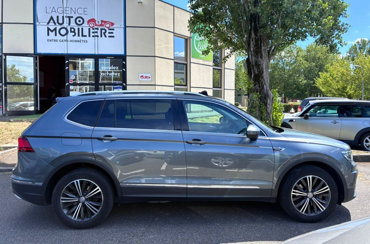 Volkswagen Tiguan Allspace 2.0 TDI 150CH CARAT EXCLUSIVE 4 MOTION- Toit Ouvrant - Attelage Amovible — 2