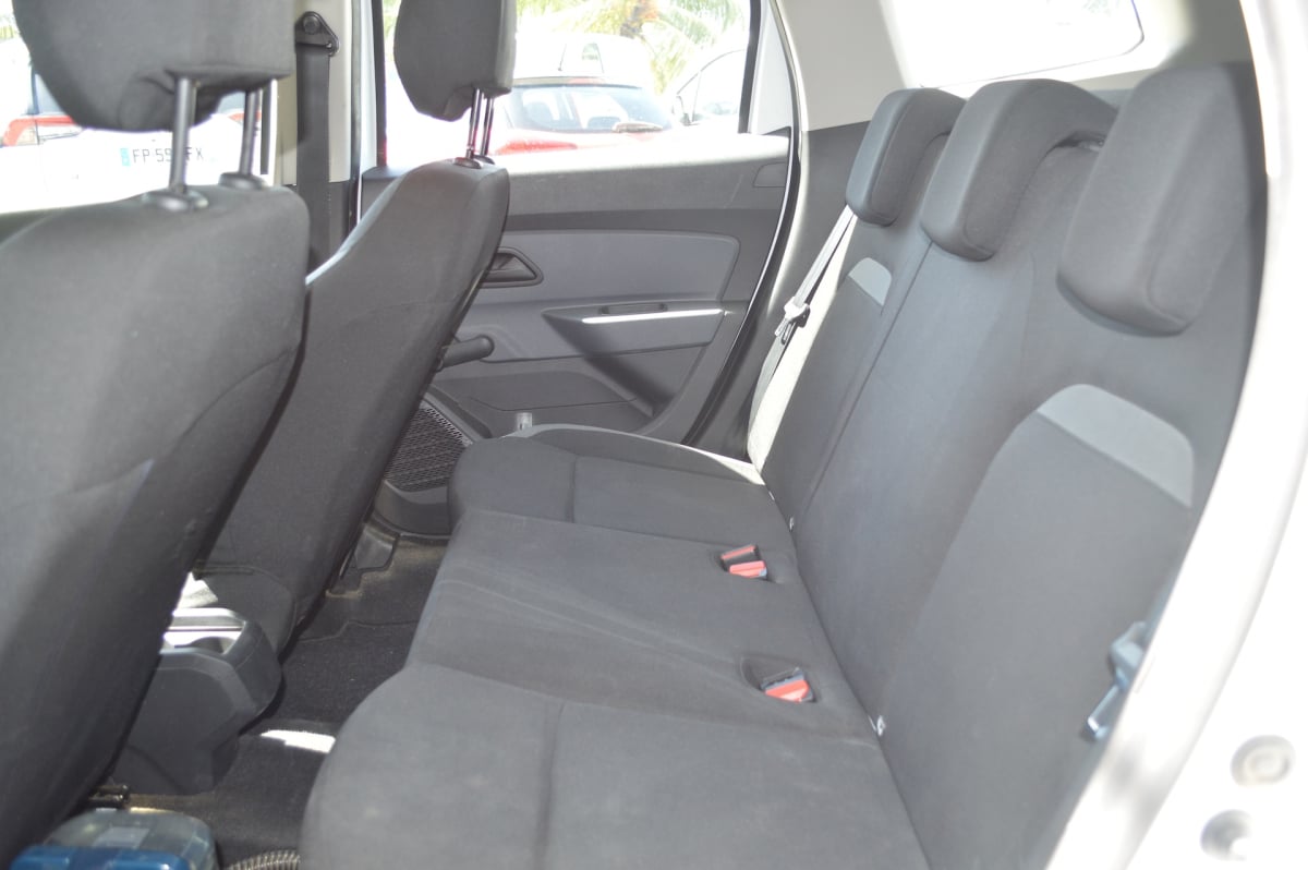 Dacia Duster 1.5 Blue dCi 95ch — 17