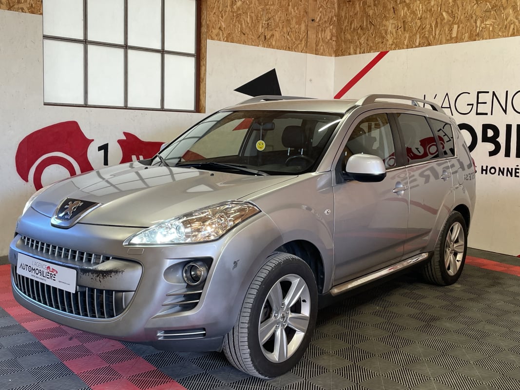 Peugeot 4007 2.2 HDi 155 cv féline 4wd 7 places — 2