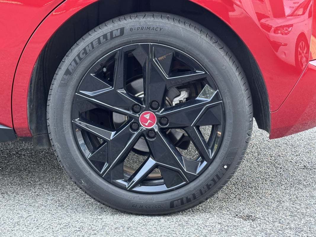 DS DS 4 II 1.5 Blue HDi 130 ch PERFORMANCE LINE PLUS EAT8 — 38
