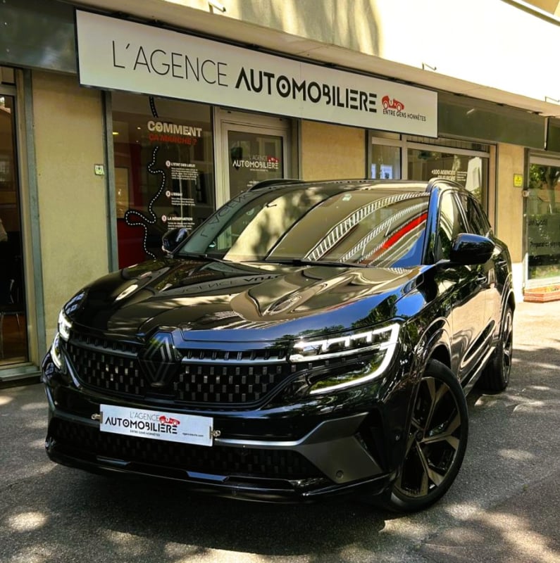 Renault Austral Version E-TECH HYBRID 200 ICONIC ESPRIT ALPINE — 1