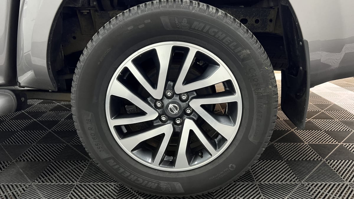 Nissan Navara 2.3 dCi 190ch Double-Cab Tekna BVA — 37