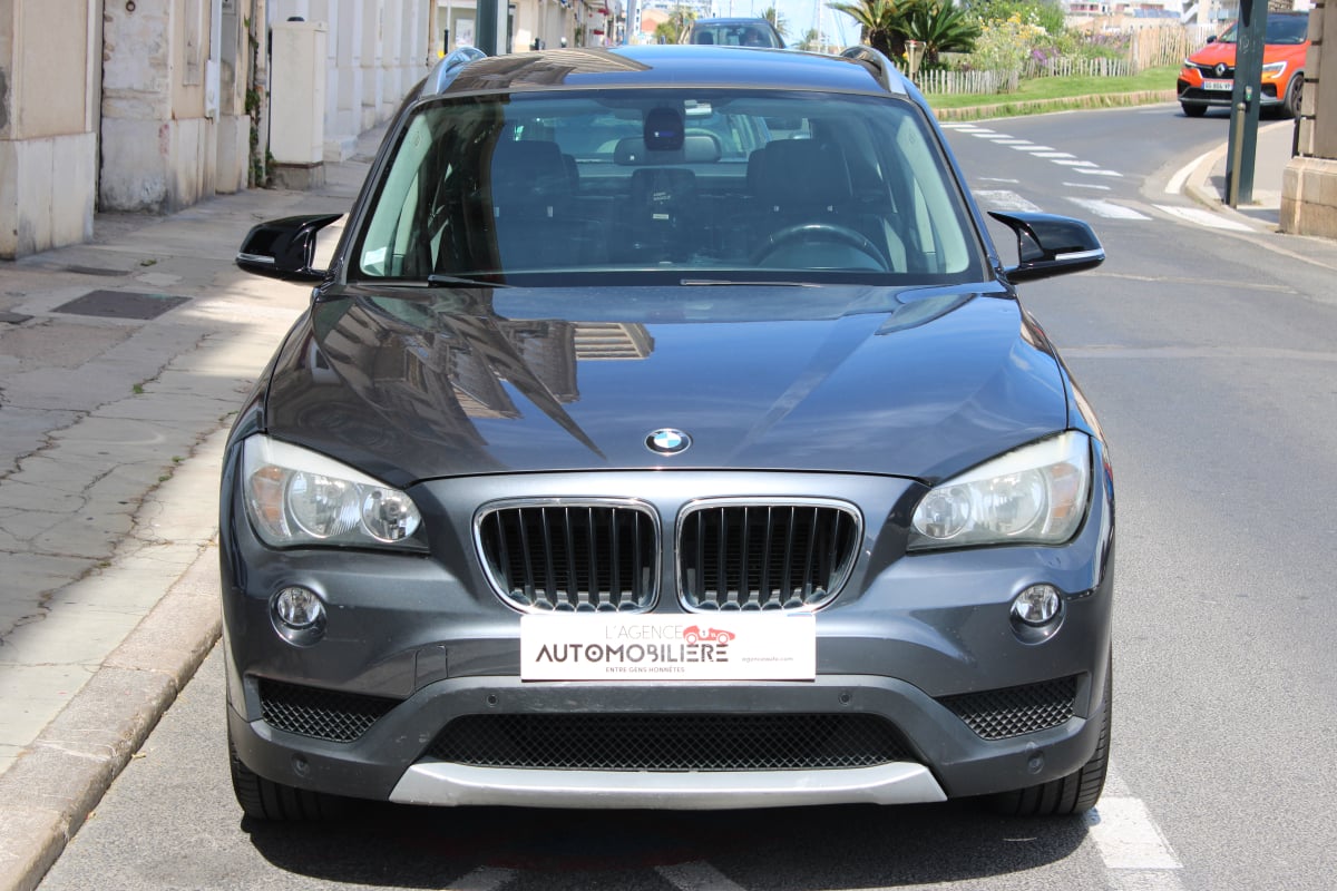 BMW X1 1.8 D 145 LOUNGE PLUS XDRIVE ( 1ère main, Radar Av et Arr, GPS ... ) — 2