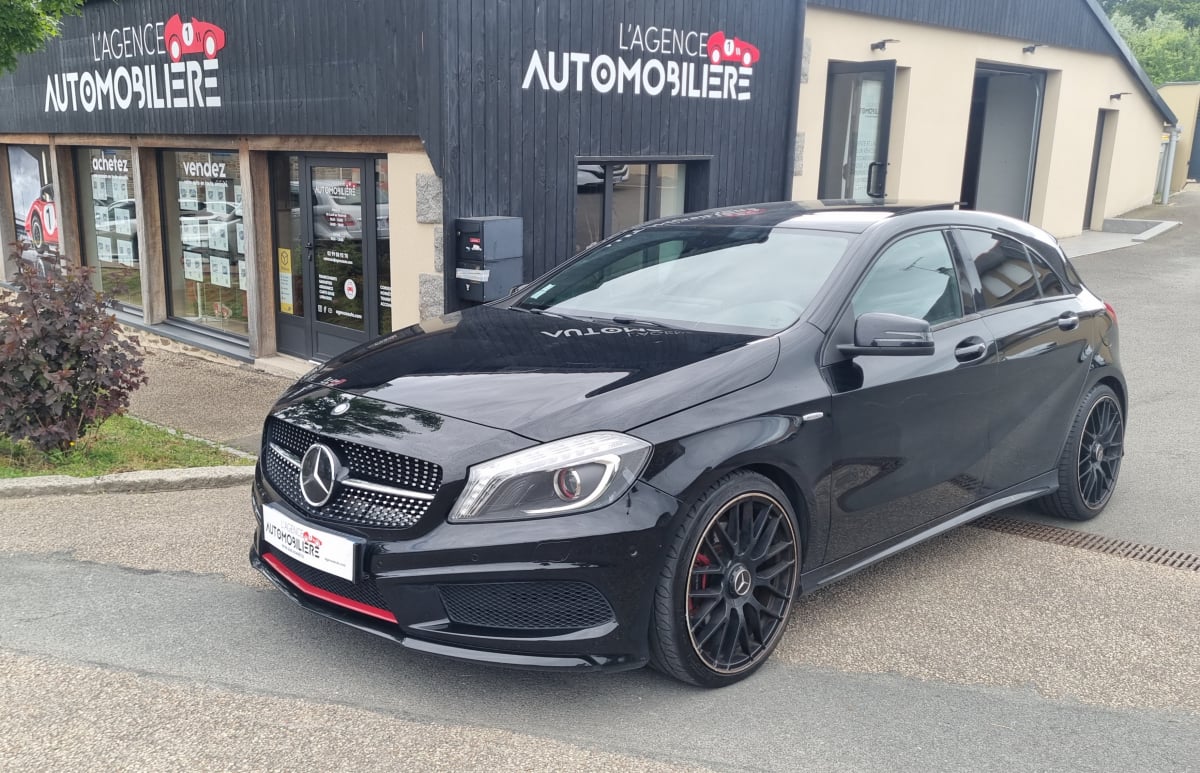 Mercedes-Benz Classe A A 250 SPORT PACK AMG 7G-DCT