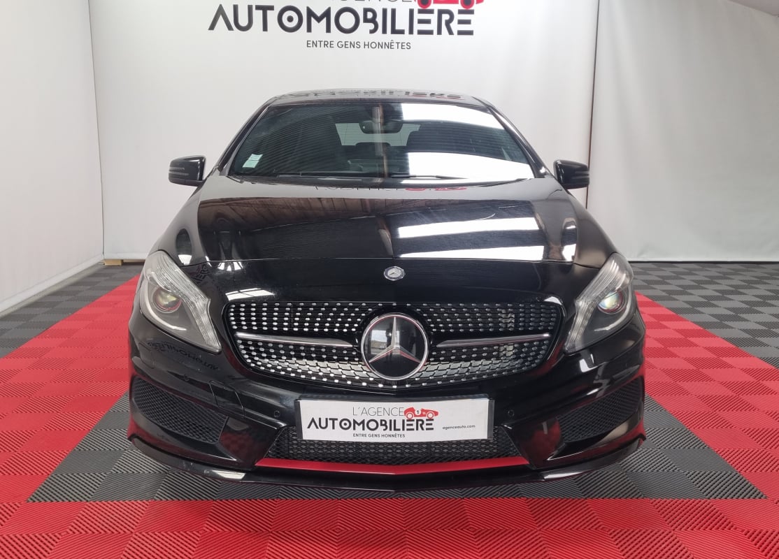 Mercedes-Benz Classe A A 250 SPORT PACK AMG 7G-DCT — 2