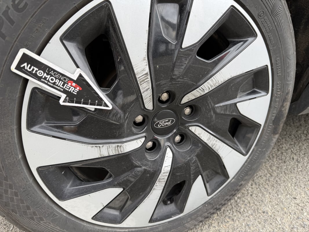 Ford Puma 1.0 FLEXIFUEL 125ch S&S mHEV Titanium — 36