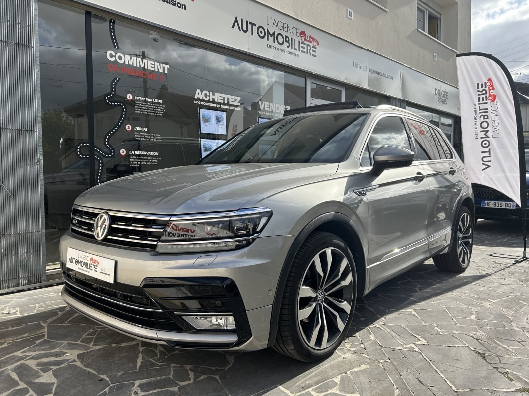 Volkswagen Tiguan 2.0 TDI 150ch R-Line 4Motion DSG7 - TOIT OUVRANT - SUIVI COMPLET