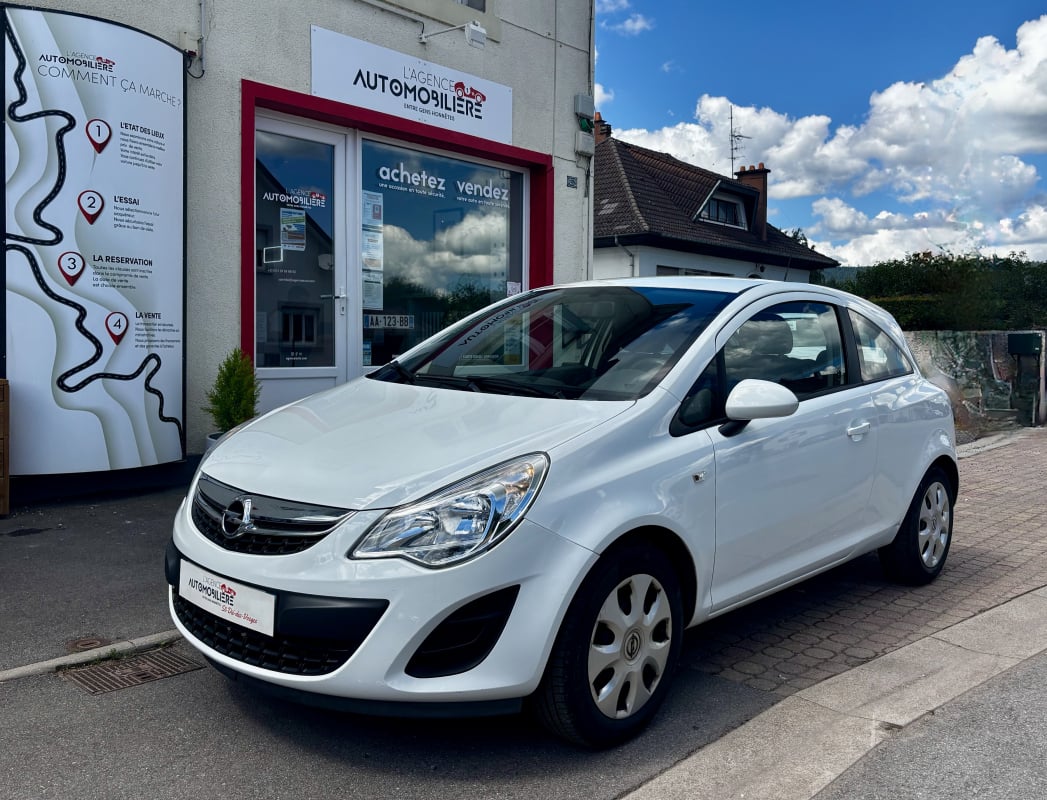 Opel Corsa 3 portes 1.2 i 16V Twinport 85 ch GRAPHITE — 1