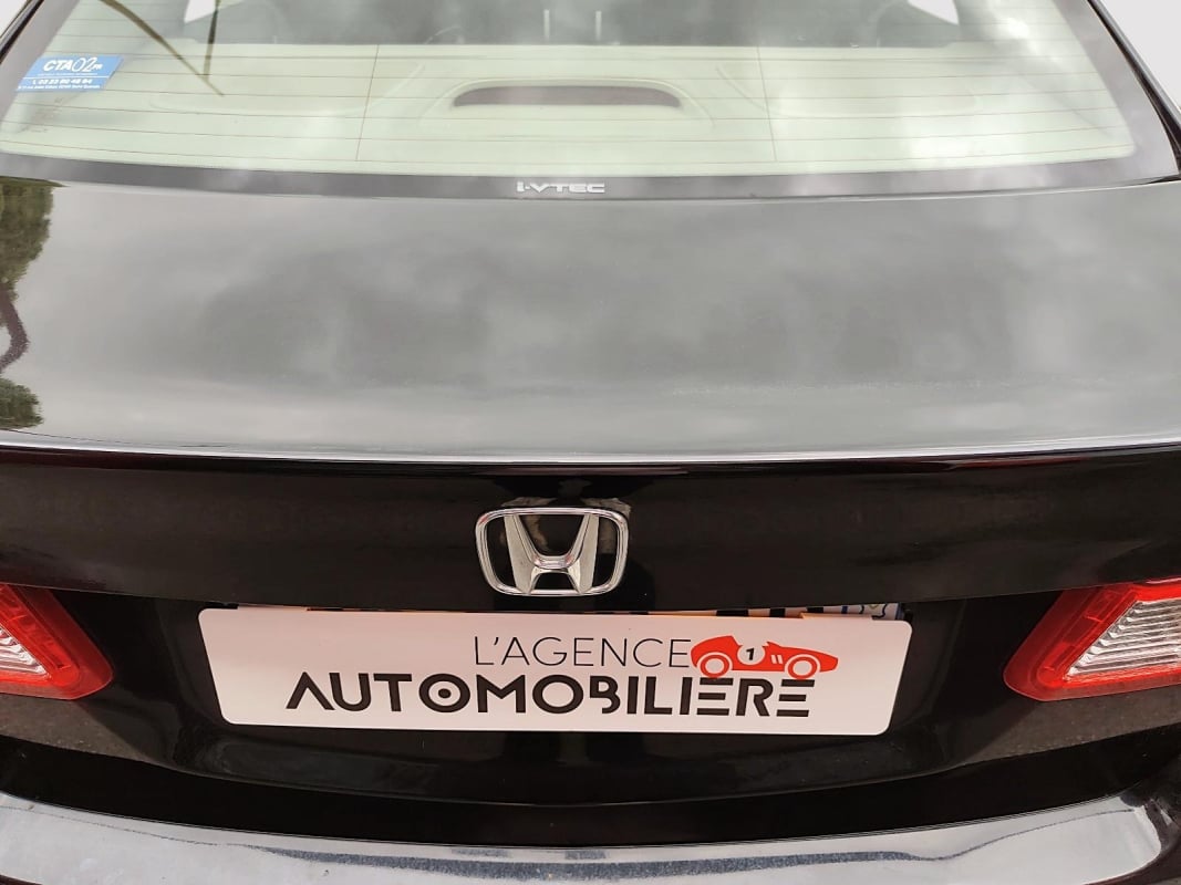 Honda Accord Accord 2.0 i-VTEC Elegance - Automatique - Full entretien honda - Garantie 12 mois — 28