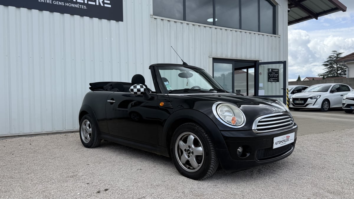 Mini Cooper (R57) 1.6i - 120ch PACK CHILI — 2