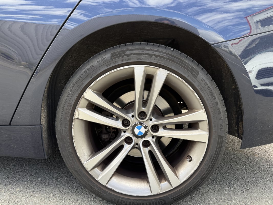BMW Série 4 Gran Coupé (F36) 420D 190CH LOUNGE XDRIVE BVA8 | 1ère Main | GARANTIE 12 MOIS — 40