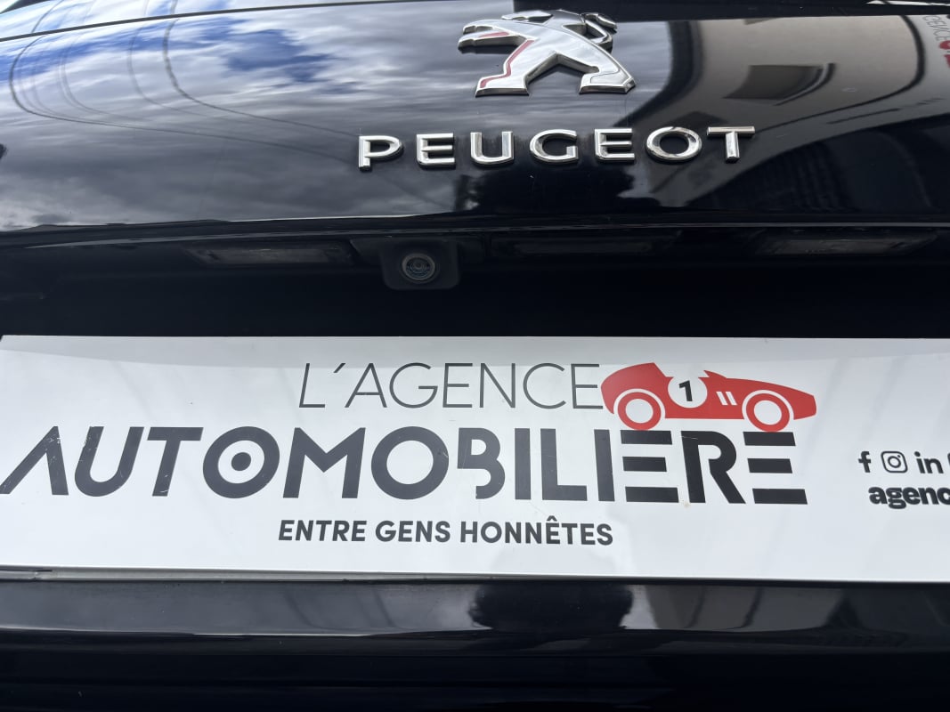 Peugeot 308 1.2 Puretech 130 Gt Line - COURROIE REMPLACÉE - TOIT PANORAMIQUE — 22