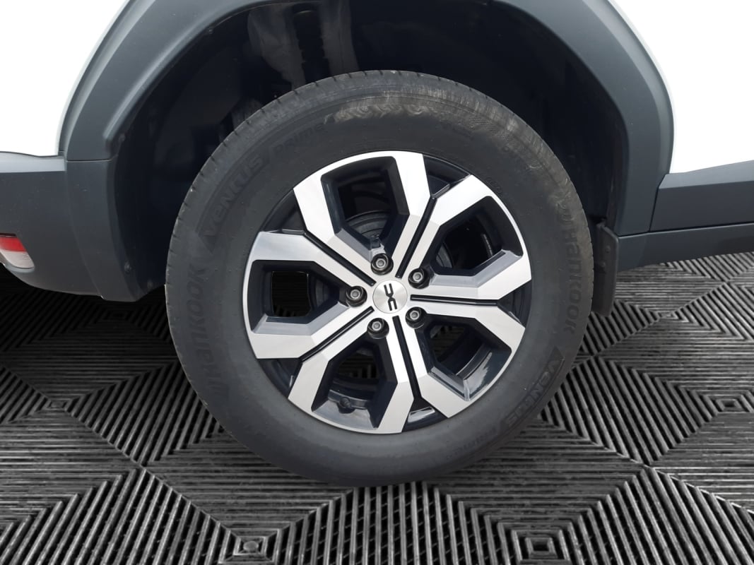 Dacia Duster Expression 1.6i MHEV Boite Automatique/ Garantie 3 ans + 3 ans extension ou 100.000kms valable jusqu'en 02/2031 — 35