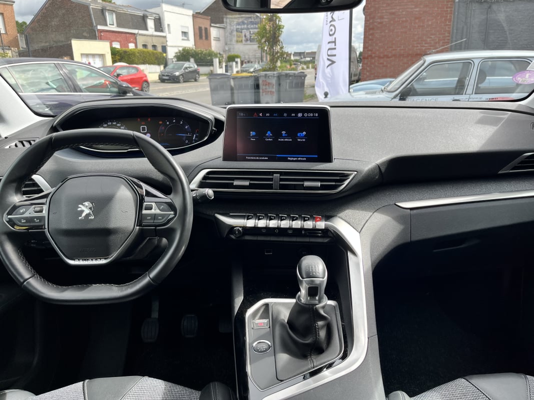 Peugeot 3008 II 1.2 PURETECH 130 S&S ALLURE DISTRIBUTION FAITE — 34