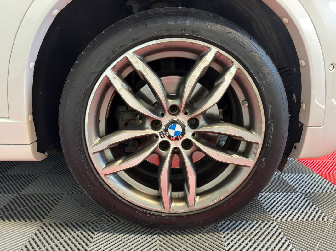 BMW X4 F26 xDrive30d 258 ch M Sport BVA8 — 40