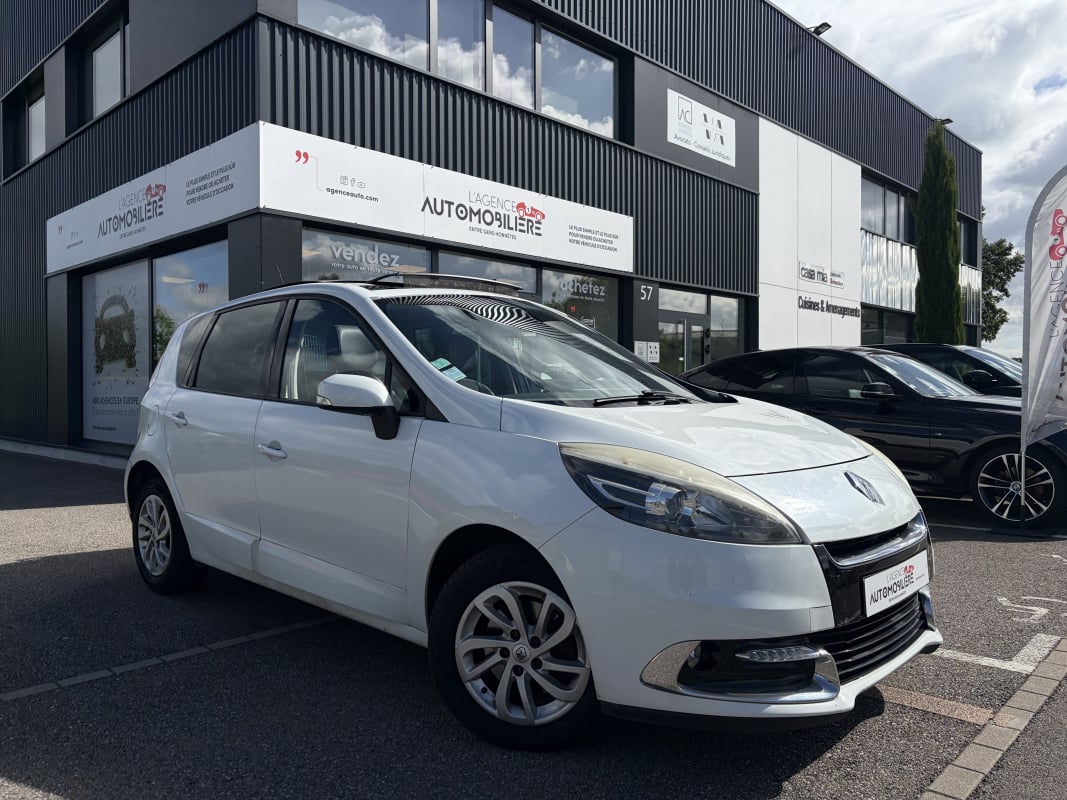 Renault Scenic 1.5 DCI 110 DYNAMIQUE TOIT OUVRANT GPS - GARANTIE 12 MOIS