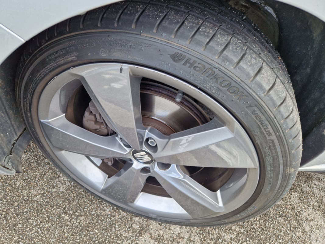 Seat Toledo IV 1.2 TSI 110 PREMIUM pack FR LINE — 40