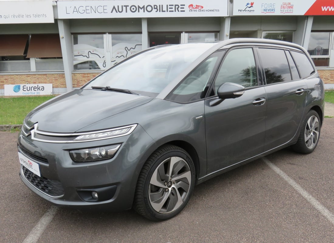 Citroen C4 Picasso 2.0 BlueHDi 150ch Exclusive S&S EAT6 7 places / Historique d'entretien limpide et à jours. — 1