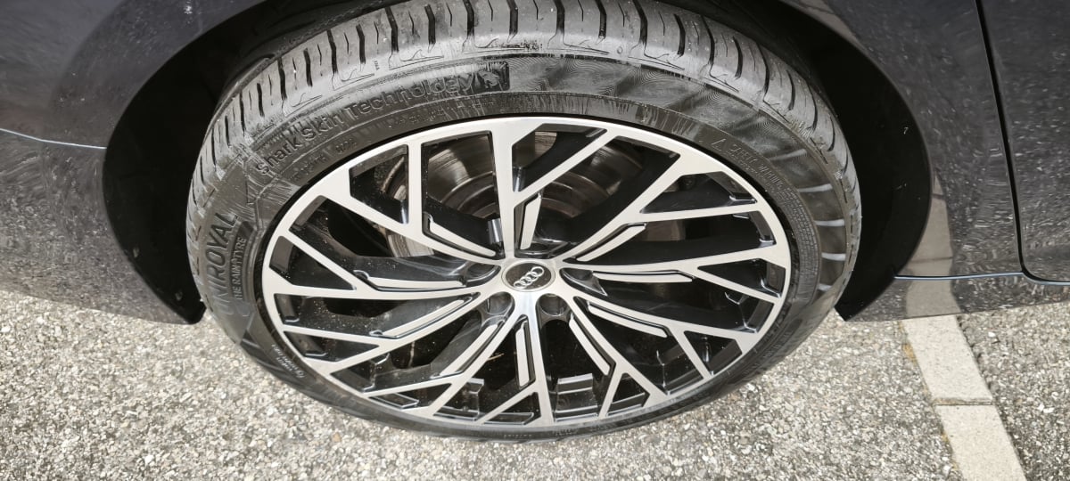 Audi A6 45 TDI QUATTRO AMBITION LUXE MILD HYBRID — 31