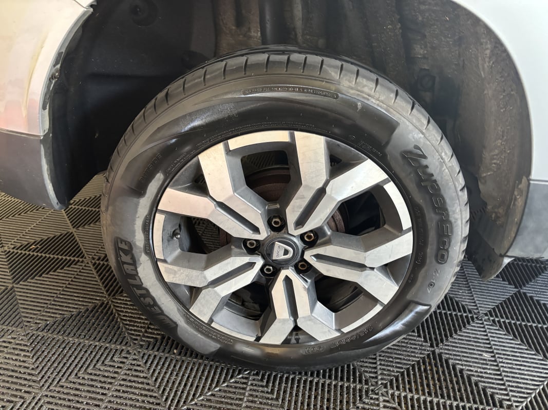 Dacia Dacia Duster 1.5 Blue Hdi Prestige + 4X2 — 25