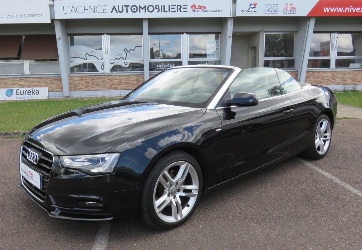 Audi A5 Cabriolet 2.0 TDI 177ch S line / Historique d'entretien limpide / Distribution faite / Origine France.