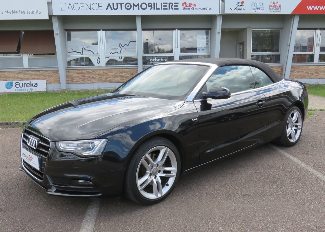 Audi A5 Cabriolet 2.0 TDI 177ch S line / Historique d'entretien limpide / Distribution faite / Origine France. — 2