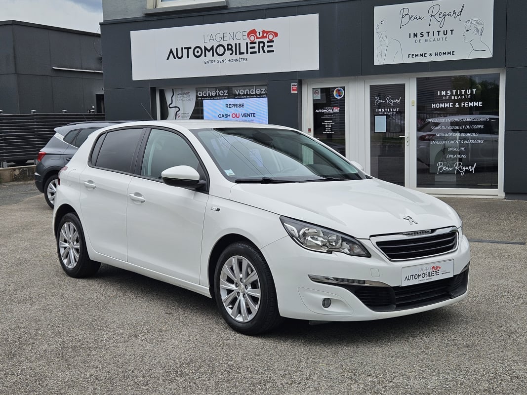 Peugeot 308 1.6 BLUE HDI 120 CV STYLE — 1