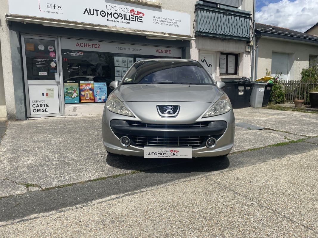 Peugeot 207 1.6 Vti 120cv Premium Pack - Distribution a chaine — 2